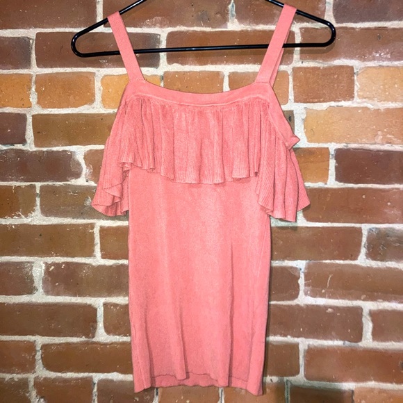 EXPRESS Women’s Pink Top Peek-a-Boo Shoulders - Picture 2 of 4